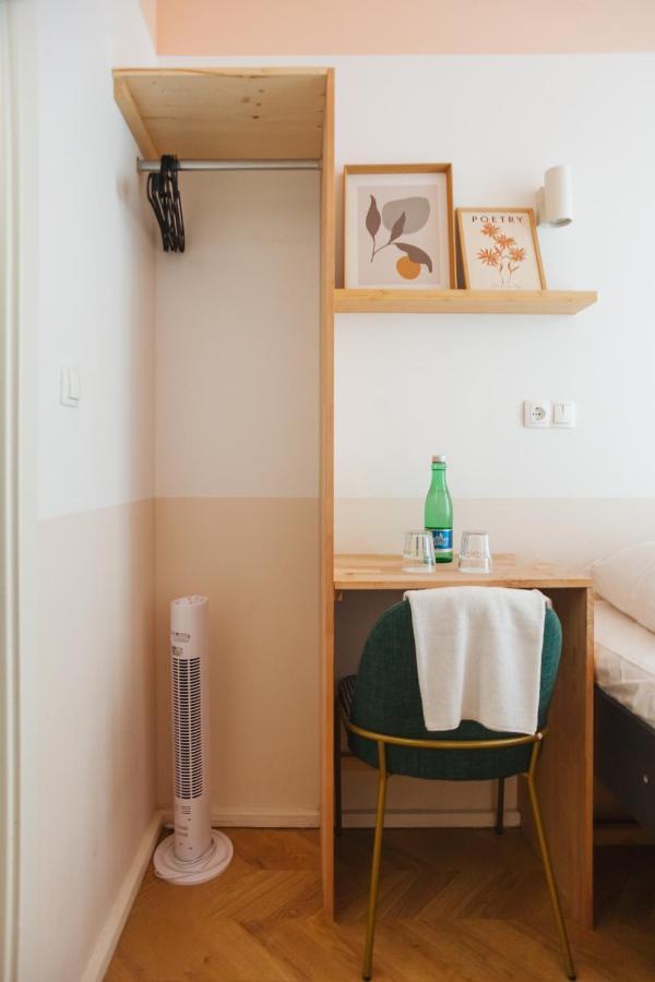 Malfatti Room Oasis With Coworking Space Wien Ngoại thất bức ảnh
